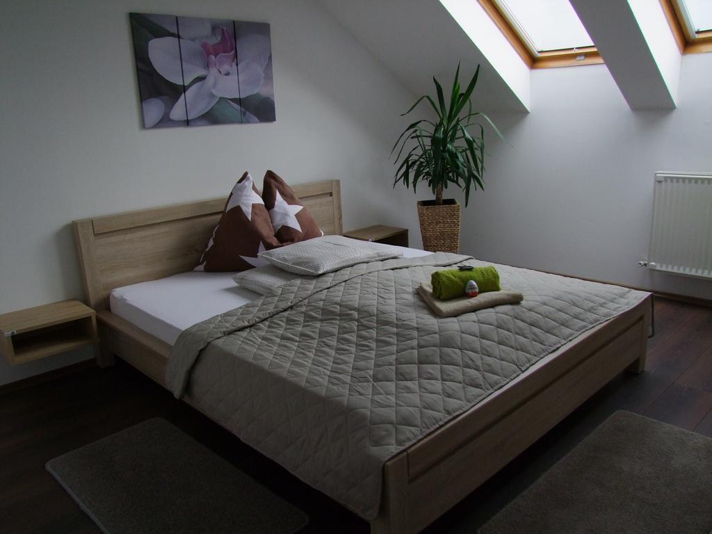 Korzo Apartman Кесег Екстер'єр фото